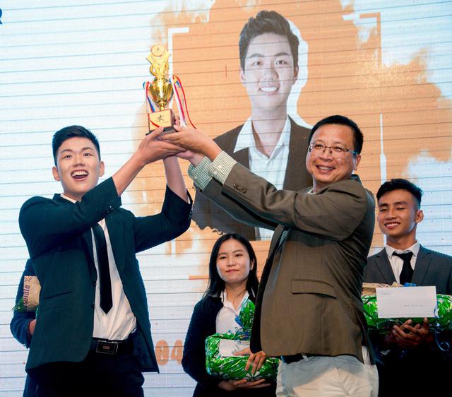 Hotboy ĐH Hoa Sen đoạt Qu&aacute;n qu&acirc;n The Guiding Star 2019 - Ảnh 1.