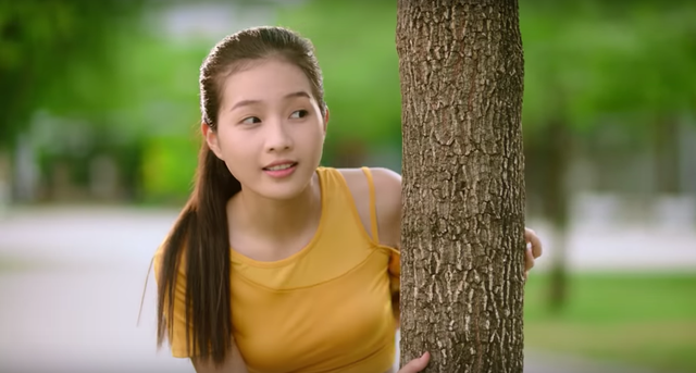 Hết AMEE đến Trinh Tây rần rần trend với mượn nắng tỏ tình - Ảnh 7.
