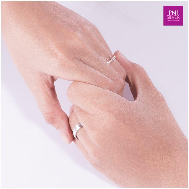 Ngày tình bạn lên ngôi, cùng PNJSilver sắm đồ đôi cá tính - Ảnh 3. Ngày tình bạn lên ngôi, cùng PNJSilver sắm đồ đôi cá tính - Ảnh 3.