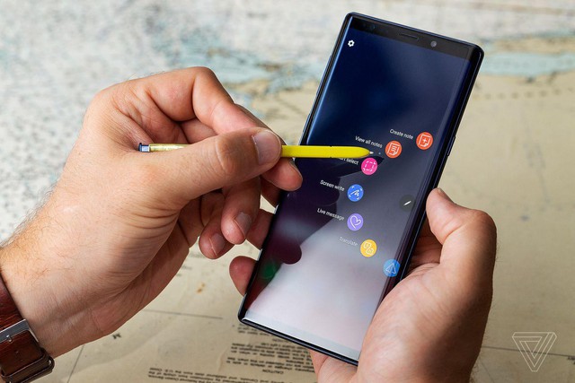 Không phải là điện thoại đầu tiên có kèm bút, nhưng Galaxy Note mới là chiếc smartphone duy nhất có cây bút “ăn tiền” - Ảnh 5.