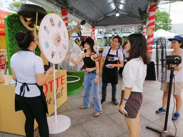 LOTTE Coffee Fest 2019: Theo hạt cà phê từ bàn tay thô ráp người nông dân đến đôi tay điêu luyện của barista - Ảnh 4.