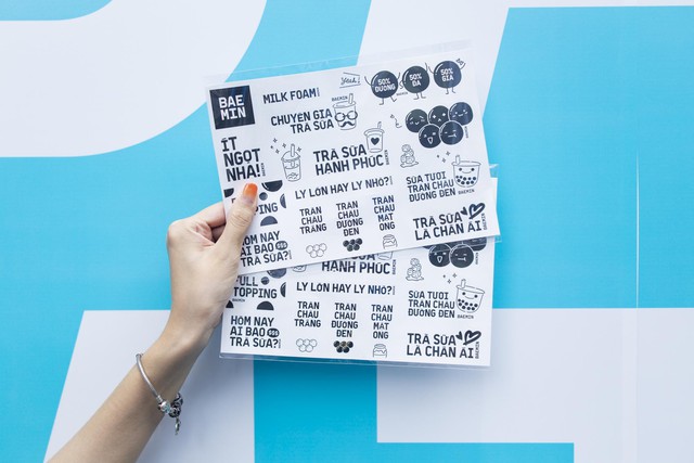 Fans cuồng tr&agrave; sữa S&agrave;i th&agrave;nh &ldquo;sướng rơn&rdquo; khi được Woossi trao qu&agrave; &ldquo; bự&rdquo; - Ảnh 9.