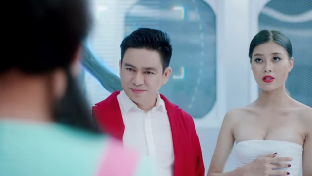 Hồ Ngọc Hà làm y tá cho Bác sĩ Chiêm Quốc Thái trong MV mới - Ảnh 2.