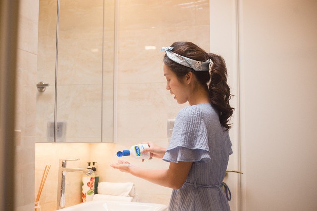 Khả Ng&acirc;n &ndash; Ch&acirc;u B&ugrave;i hướng dẫn &ldquo;b&iacute; k&iacute;p&rdquo; chăm s&oacute;c da dịu nhẹ chỉ nhờ một m&oacute;n đồ - Ảnh 2.