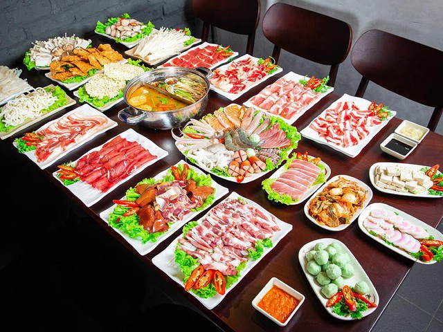 Si&ecirc;u hot: Cơ hội săn 100 v&eacute; m&aacute;y bay 0đ lần đầu ti&ecirc;n xuất hiện tr&ecirc;n Adayroi - Ảnh 2.
