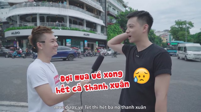 Phỏng vấn dạo: Giới trẻ Việt bày cách độc đáo “thoát nghiệp” săn vé Tết - Ảnh 4.