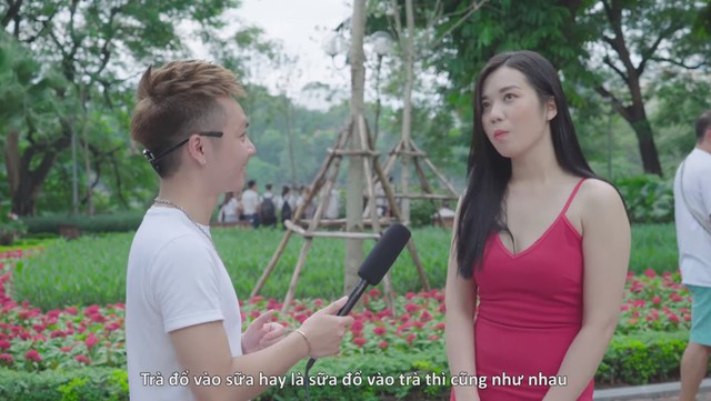 Phỏng vấn dạo: Giới trẻ Việt bày cách độc đáo “thoát nghiệp” săn vé Tết - Ảnh 9.