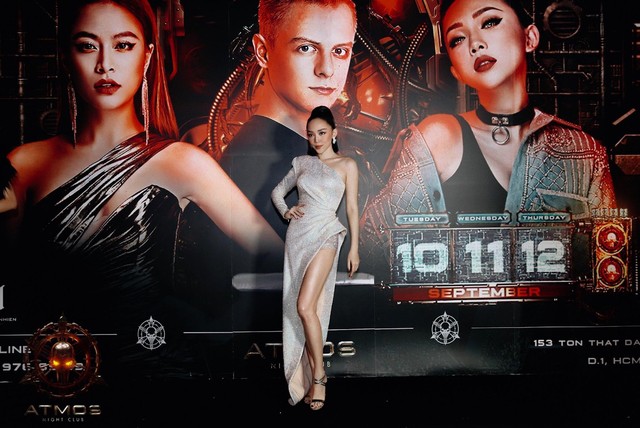 Diện trang phục gợi cảm, Tóc Tiên, Hoàng Thùy Linh khuấy động đêm nhạc với loạt hit đình đám - Ảnh 5.