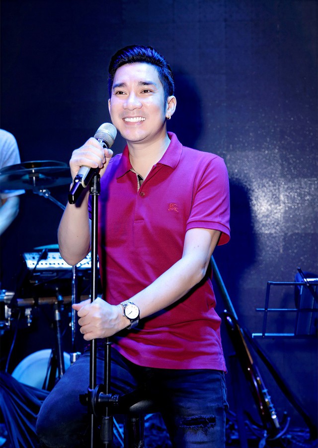 Ca sĩ Quang Hà: Với nghệ sĩ, đẹp cũng là trách nhiệm” - Ảnh 1.