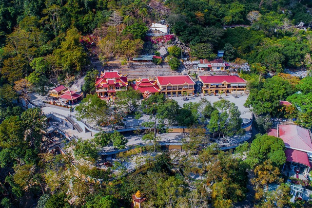 Chơi Tết miền Nam, những trải nghiệm mới nghe l&agrave; muốn thử - Ảnh 1.