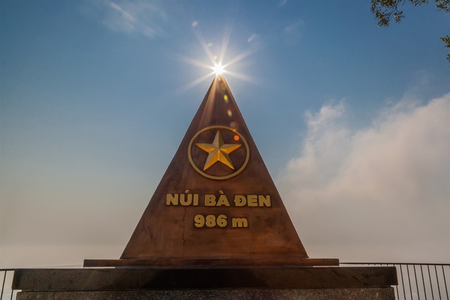 Chơi Tết miền Nam, những trải nghiệm mới nghe l&agrave; muốn thử - Ảnh 2.