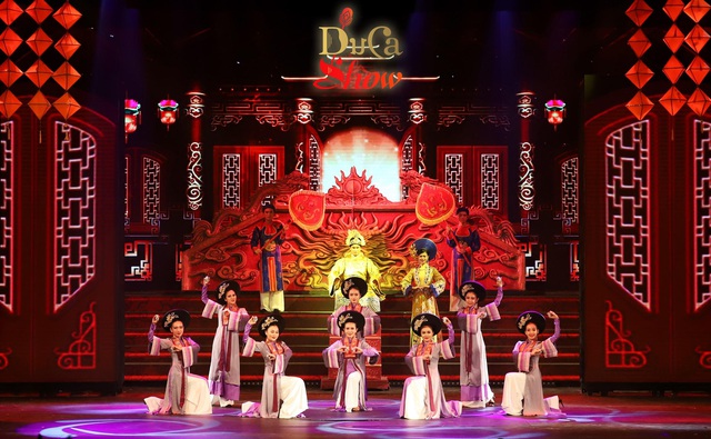 Chơi Tết lành mạnh, rủ nhau xem 4 show diễn nghệ thuật văn hóa Việt đẳng cấp quốc tế - Ảnh 3.