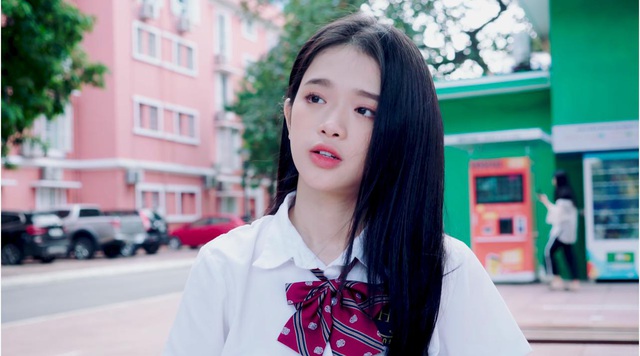 “Phù phép” Simple Love thành phiên bản đam mỹ, netizen Việt hết lời khen MV cover mới của Linh Ka vì quá đáng yêu - Ảnh 2.