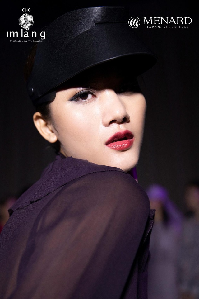 Makeup artist Nam Trung chia sẻ phong cách trang điểm Á Đông trong show diễn độc quyền của NTK Công Trí - Ảnh 3.