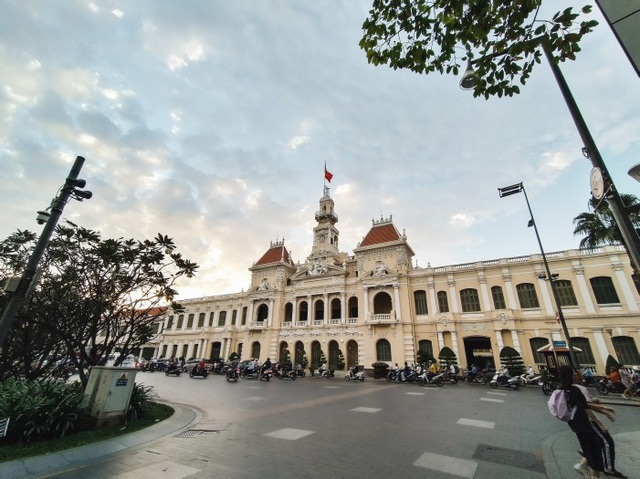 Những kiến trúc nổi bật làm nên tên tuổi Sài Gòn qua ống kính Nokia 7.2 - Ảnh 4.
