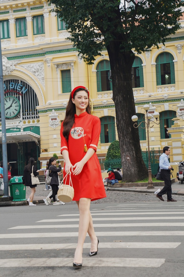 Hoa hậu Lương Thùy Linh tiết lộ xu hướng áo dài Tết dự sẽ “cháy hàng” năm nay - Ảnh 5.