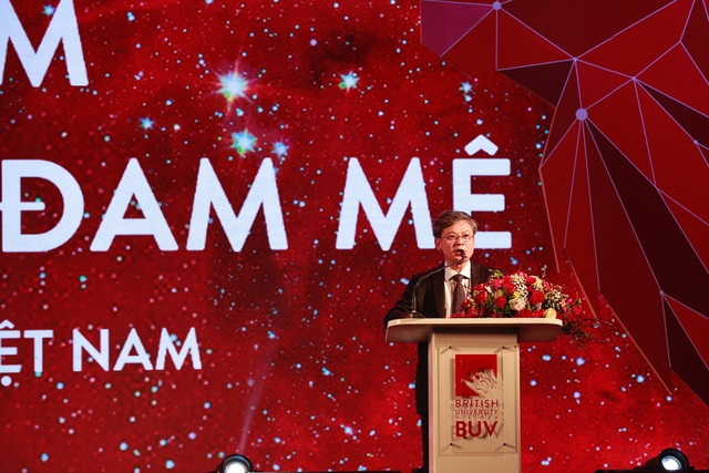 Trường Đại học Anh Quốc Việt Nam kỷ niệm 10 năm thành lập - Ảnh 2.