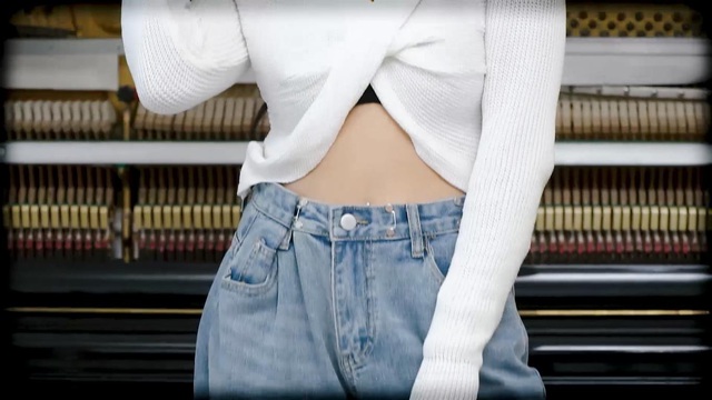 Ch&acirc;u B&ugrave;i vừa tung video mix outfit chất xỉu, fan l&ugrave;ng mua khắp nơi ai d&egrave; to&agrave;n chỗ quen gi&aacute; lại y&ecirc;u kh&ocirc;ng ngờ - Ảnh 5.