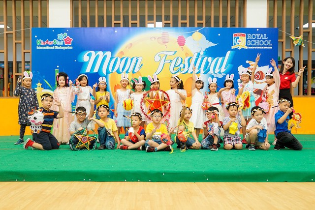 Đ&oacute;n Trung thu đặc biệt v&agrave; ấm &aacute;p tại ng&ocirc;i trường chuẩn quốc tế - Ảnh 5.