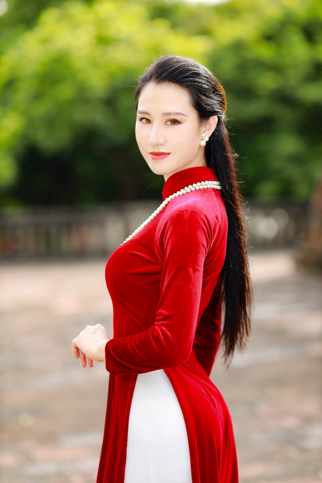Hoa hậu Du lịch Phạm Lan Anh sống hết mình với ước mơ - Ảnh 1.