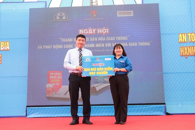 Ph&aacute;t động cuộc thi &ldquo;Thanh ni&ecirc;n với Văn h&oacute;a giao th&ocirc;ng&rdquo; năm 2020 - Ảnh 2.