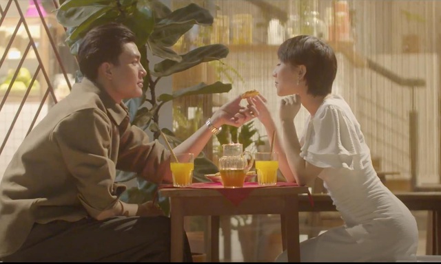 Chẳng phải fan girl cũng bị Quang Đại đốn tim sau loạt hành động ngọt ngào trong video sống xanh cùng Trang Olive - Ảnh 8.