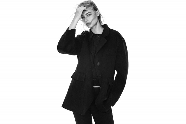 Huyền thoại Jil Sander trở lại hợp t&aacute;c c&ugrave;ng UNIQLO trong BST +J Thu Đ&ocirc;ng ra mắt ng&agrave;y 13 th&aacute;ng 11 - Ảnh 2.