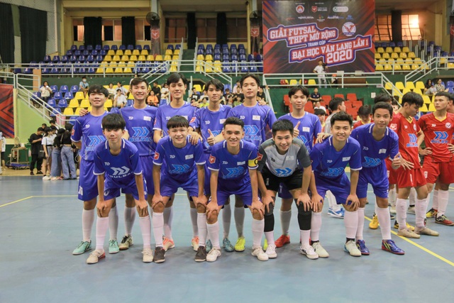 THPT Thanh Đa vô địch Giải Futsal học sinh THPT mở rộng tranh cúp ĐH Văn Lang năm 2020 - Ảnh 6.
