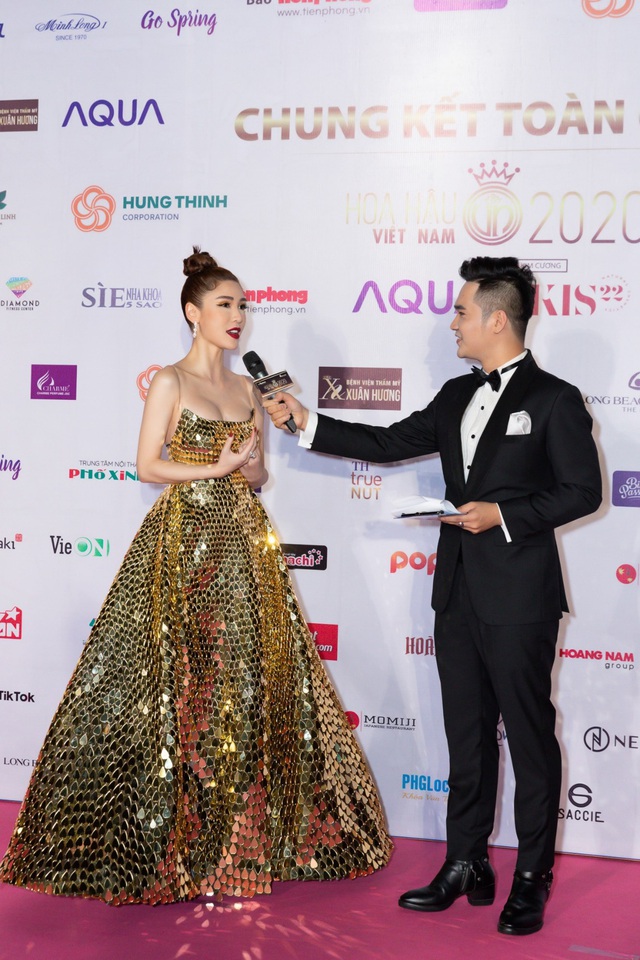CEO Sìe Dentist trao tặng phần thưởng 600 triệu đồng cho Top 3 Hoa hậu Việt Nam 2020 - Ảnh 1.