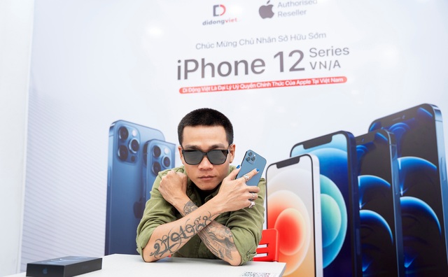 Wowy sở hữu iPhone 12 Pro Max VN/A trong ngày đầu mở bán tại Việt Nam - Ảnh 2.
