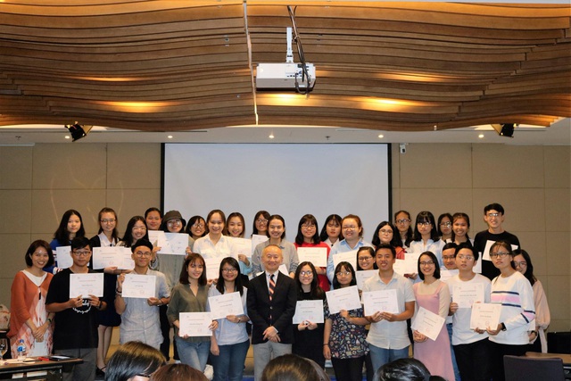 Lựa chọn du học đ&uacute;ng c&aacute;ch v&agrave; an to&agrave;n m&ugrave;a dịch - Ảnh 2.