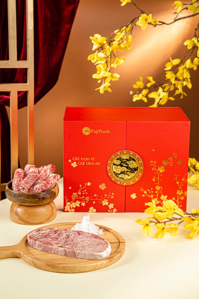 Độc đáo lựa chọn thịt bò Fuji làm quà giáng sinh cao cấp - Ảnh 2.