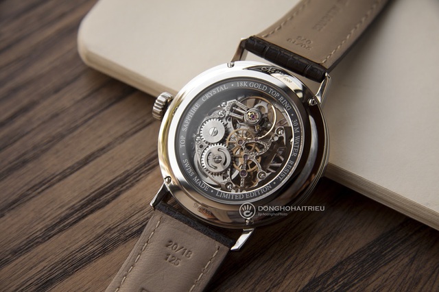 5 bộ sưu tập tạo nên thương hiệu đồng hồ Doxa Thụy Sỹ - Ảnh 2.