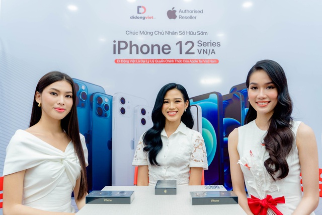 Hoa hậu Đỗ Thị H&agrave; sắm iPhone 12 Pro Max sau khi đăng quang - Ảnh 3.