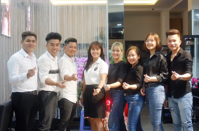 Vạn Kim Beauty Salon: Nơi làm tóc thân thiện với khách hàng - Ảnh 4.