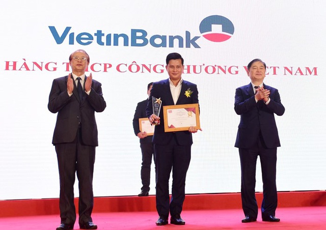VietinBank được vinh danh Top 10 sản phẩm, dịch vụ tin dùng Việt Nam - Ảnh 1.