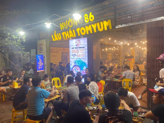 Anh đầu bếp dành ngót nghét 15 năm ấp ủ món thịt nướng - Ảnh 2.