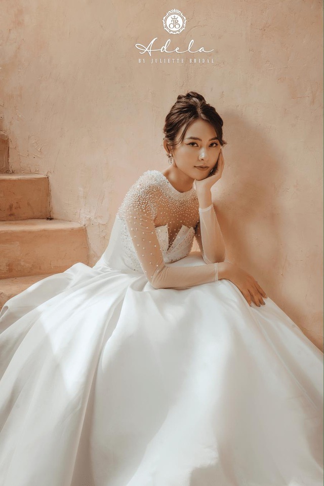 Romeo  Juliet  Nguồn cảm hứng chính trong BST váy cưới Xuân 2023 của Kim  Kassas