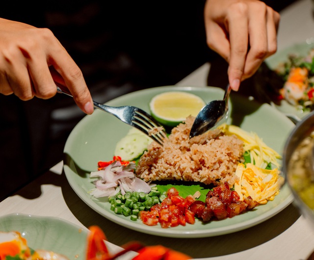 “Càn quét” nhà hàng món Thái mới toanh tại Sài Gòn: Giá rẻ hơn tưởng tượng, đồ ăn liệu có chuẩn vị như quảng cáo? - Ảnh 10.