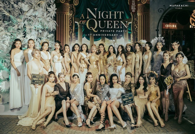 “Night of Queen” - Đêm tiệc mang phong cách Hy Lạp quy tụ dàn hotgirl đình đám Hà thành - Ảnh 1.