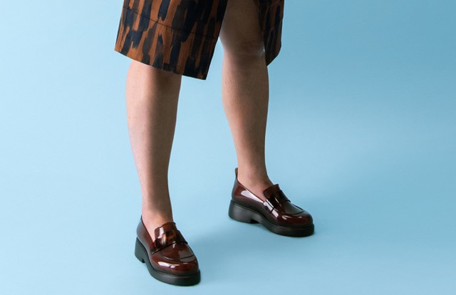 Những đôi giày “must-have” dành cho các nàng fashionista dịp cuối năm - Ảnh 6.