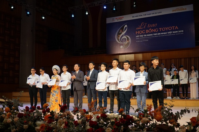 Toyota Việt Nam tặng 200 suất học bổng cho sinh viên kỹ thuật và âm nhạc trong năm 2020 - Ảnh 1.