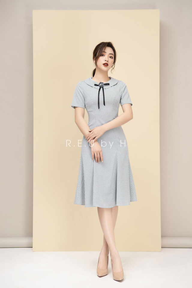 REU Dress: đồ công sở không chỉ dừng lại ở “formal, “style & trend đang là xu hướng hiện nay - Ảnh 2.