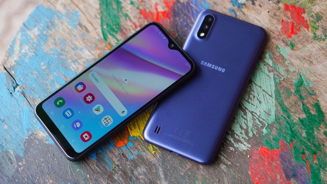 Dễ dàng sắm Samsung Galaxy A01, smartphone phổ thông đáng sở hữu tại Thế Giới Di Động - Ảnh 1.