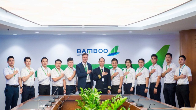 Bamboo Airways gặp mặt khóa phi công tập sự đầu tiên - Ảnh 2.