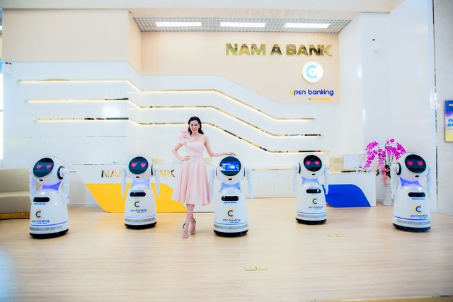 Hoa hậu Khánh Vân khoe vũ đạo cùng robot OPBA - Ảnh 5.