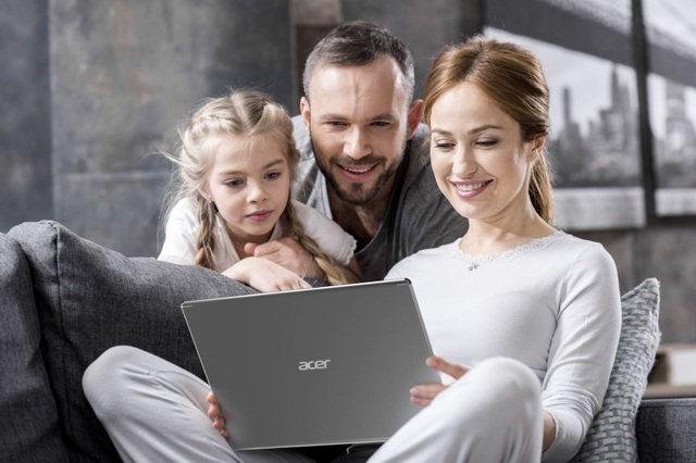 M&ugrave;a &ldquo;Work From Home&rdquo; lựa chọn laptop n&agrave;o l&agrave; hợp l&yacute;? - Ảnh 3.