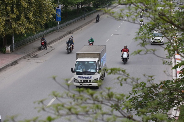 Quỹ sữa Vươn cao Việt Nam: Quyết tâm không để trẻ em khó khăn thiếu dinh dưỡng trong đại dịch - Ảnh 1.