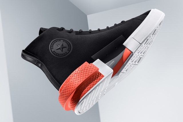 Incubate sẽ đổ bộ l&ecirc;n kệ tại Việt Nam trong đ&oacute; c&oacute; Converse Fear Of God Essentials - Ảnh 3.