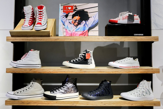 Sneaker Buzz tưng bừng khai trương nhà mới tại Estella Place - Ảnh 6.